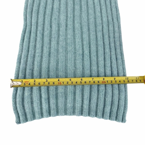 SIMONS light blue ribbed lambswool angora scarf one size - Picture 4 of 5